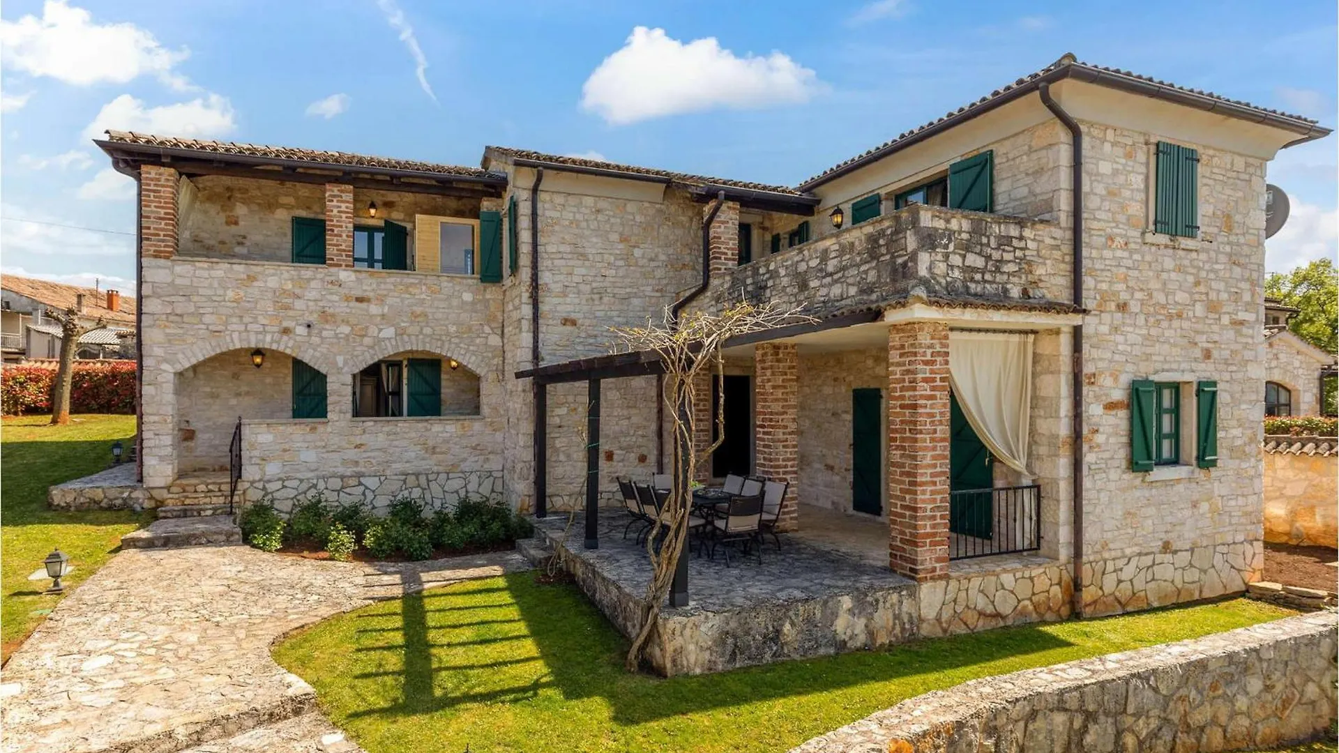 Villa Adea Jakici 0*,  Croatia